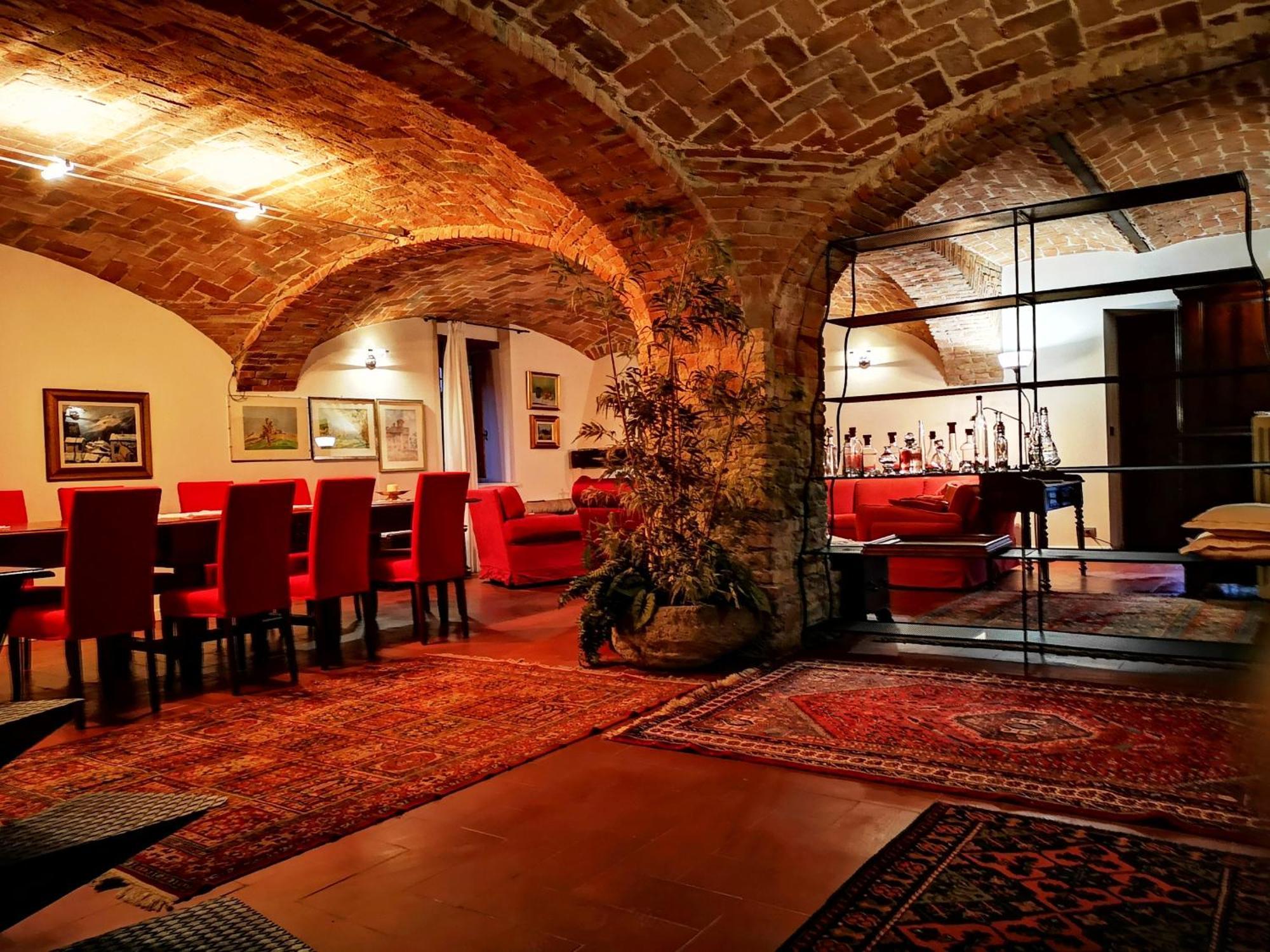 Casa Del Canta Borgomale Экстерьер фото