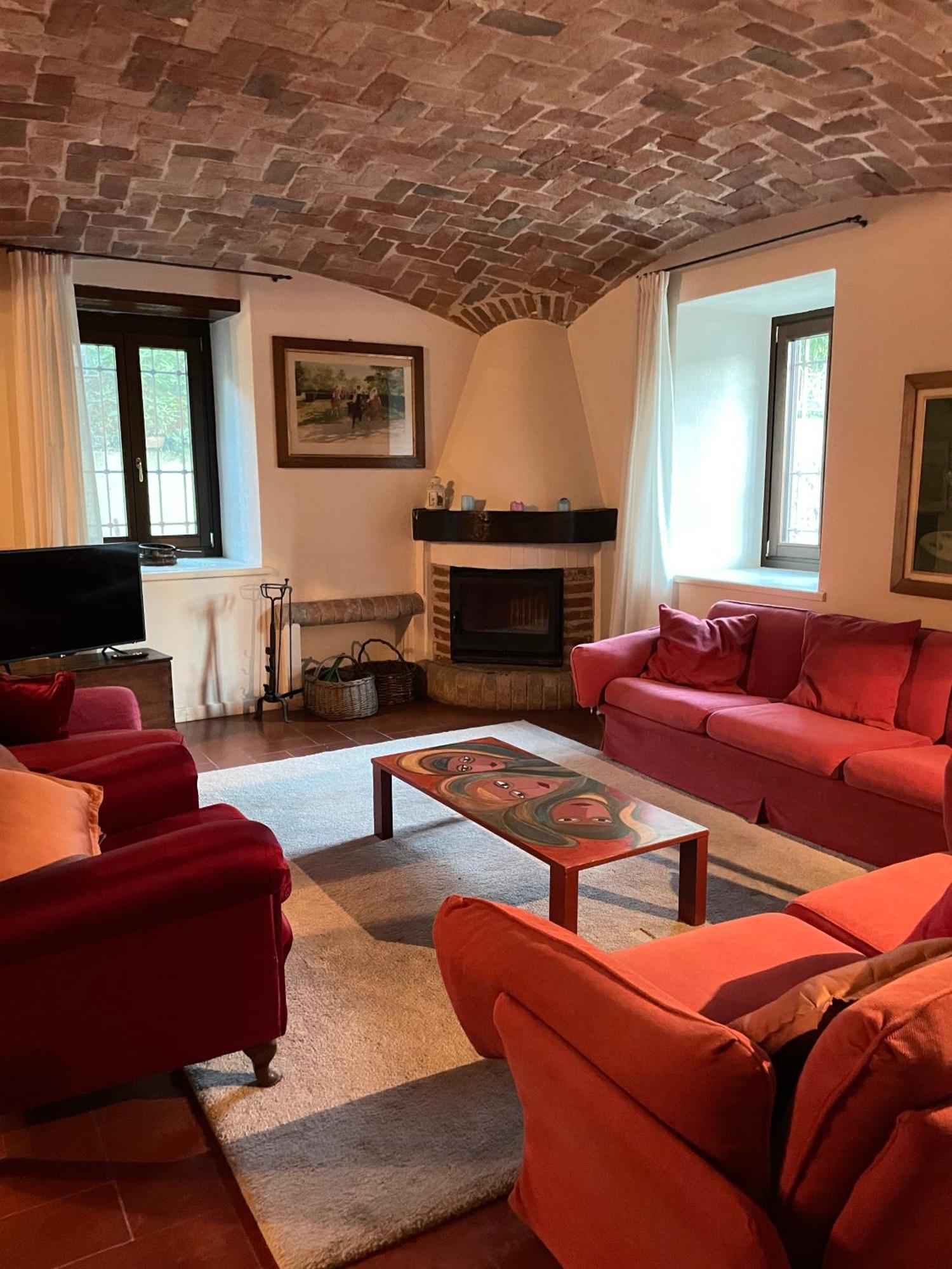 Casa Del Canta Borgomale Экстерьер фото
